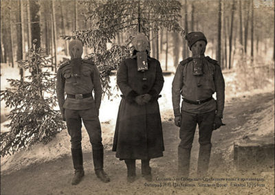 5-Syberyjski żołnierze w maskach p.g